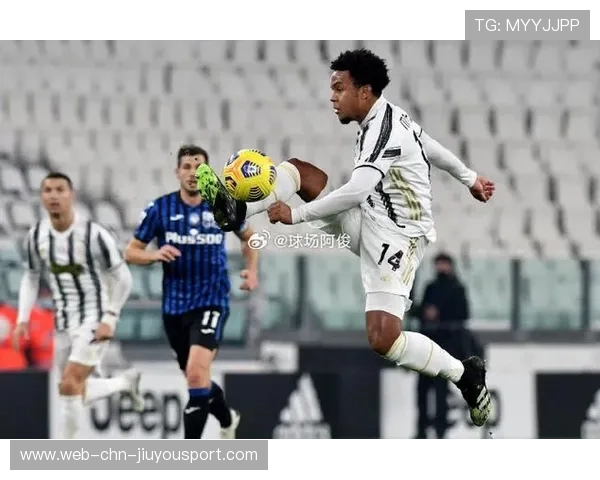 尤文稳固防线后快速反击，麦肯尼中路推进非常强势